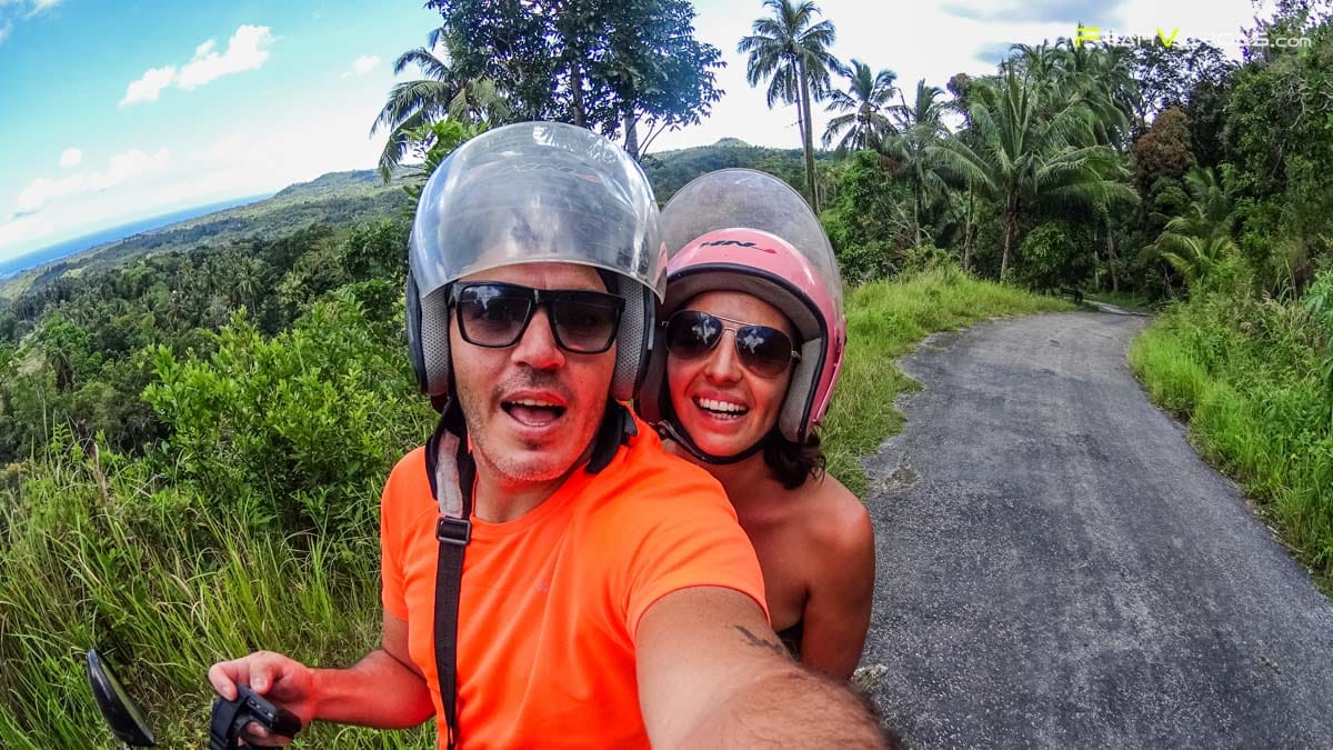Moverse por Siquijor en moto