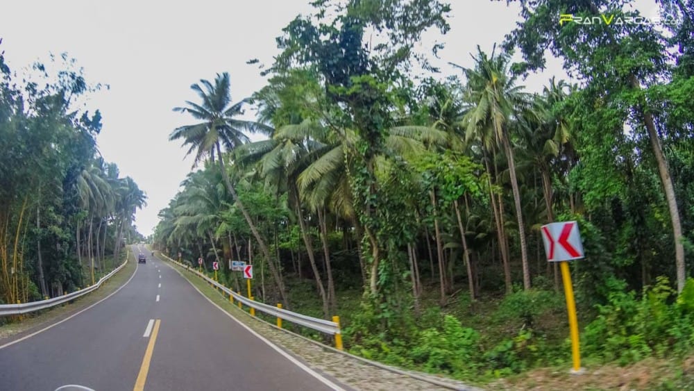 Carretera en Siquijor, Filipinas