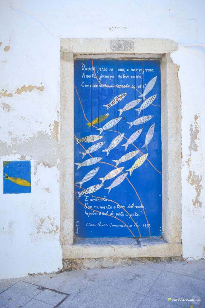 Puerta en Sesimbra