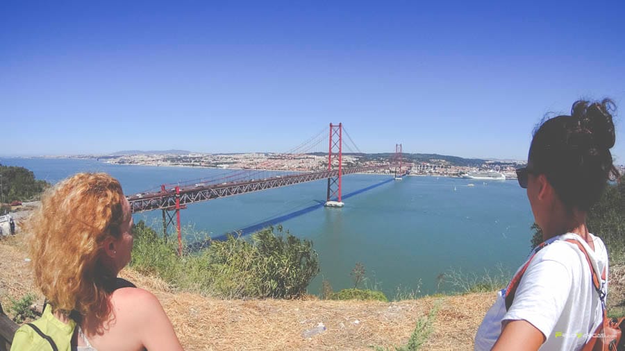 Vistas desde el Cristo al puente 25 de Abril