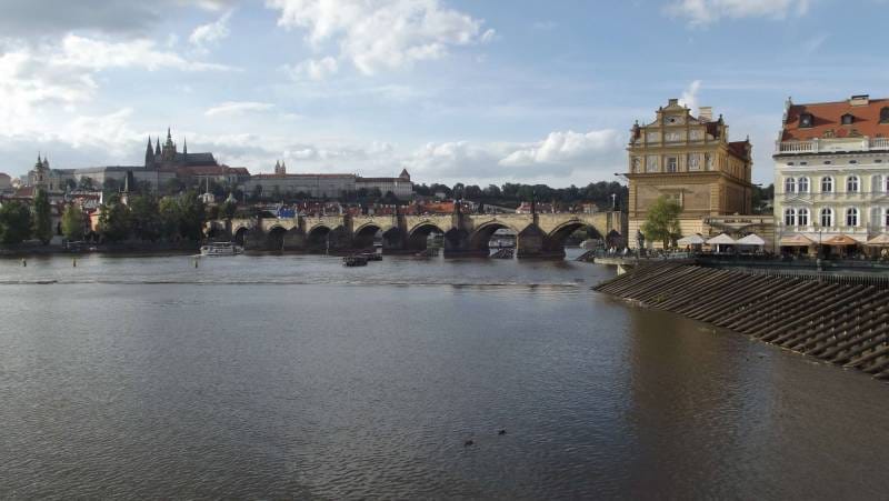 Castillo y Puente de Carlos IV - 35 mejores cosas que ver y hacer en Praga