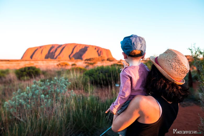 Consejos para viajar a Uluru, Ayers Rock, Australia. www.mochiadictos.com