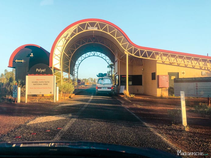 Consejos para viajar a Uluru, Ayers Rock, Australia. www.mochiadictos.com