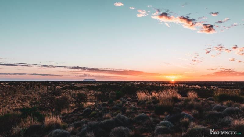 Consejos para viajar a Uluru, Ayers Rock, Australia. www.mochiadictos.com