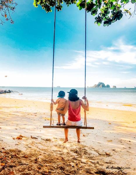 ao nang krabi con niños