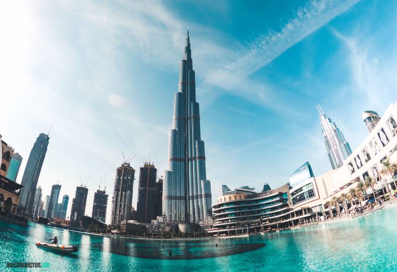 Visitar dubai en coche de alquiler