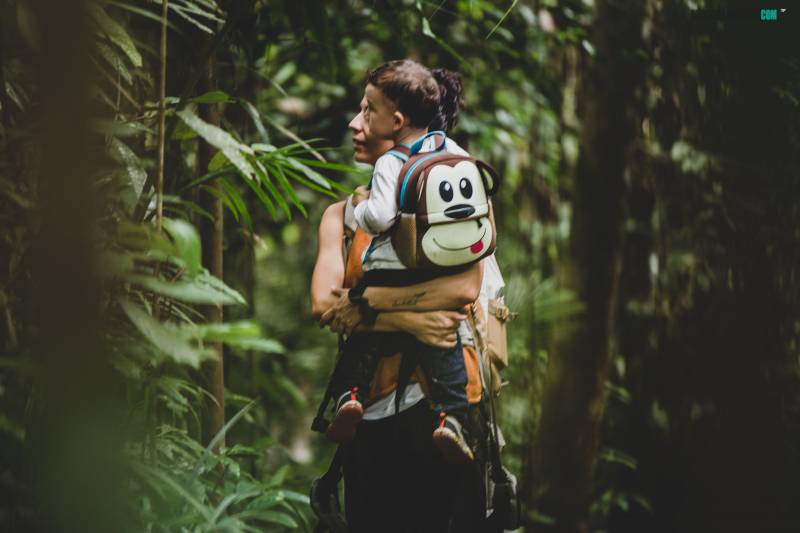 Ver Orangutanes en Borneo con niños