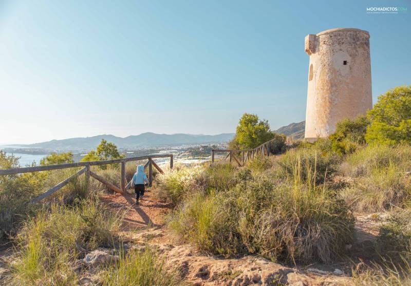 Caminatas en Nerja con niños