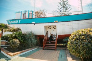 Que visitar en Nerja, Barco de Chanchete
