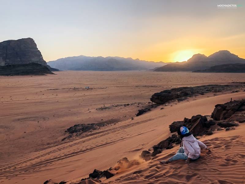 Atardecer en Wadi Rum en familia