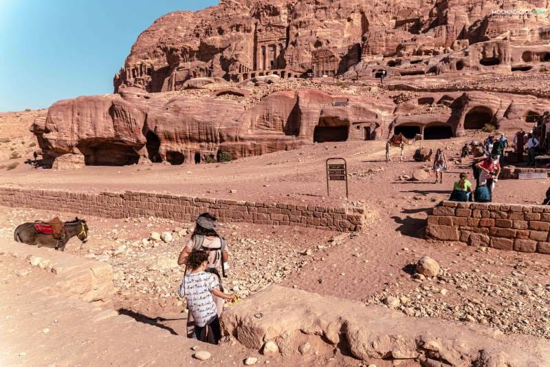 Petra,Jordania con niños-109
