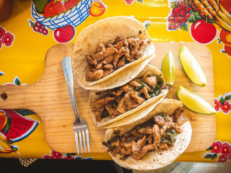 comer tacos en cozumel