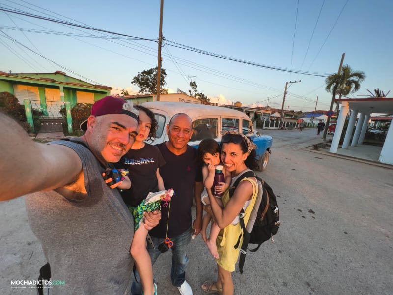 Con nuestro conductor excursión cayo jutias