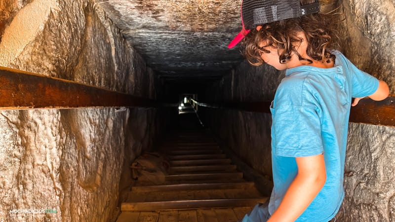 Visitar pirámides Egipto con niños