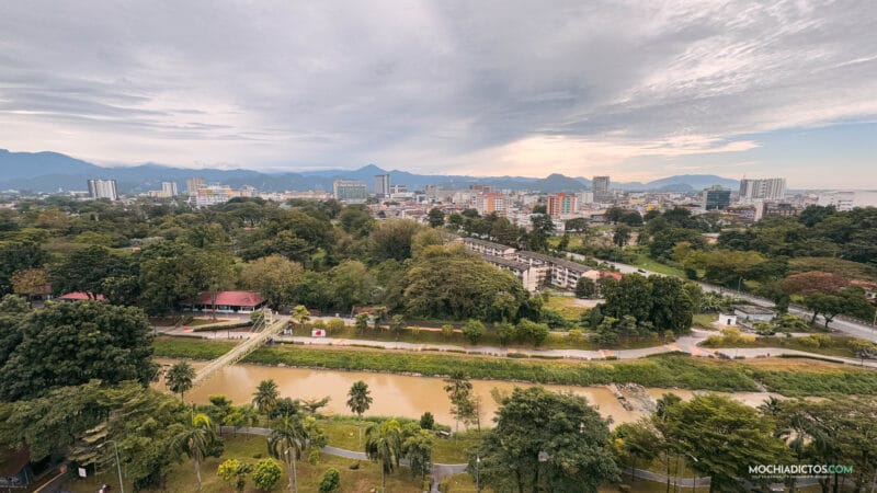 Vistas desde el Balcon de nuestro apartamento en Ipoh