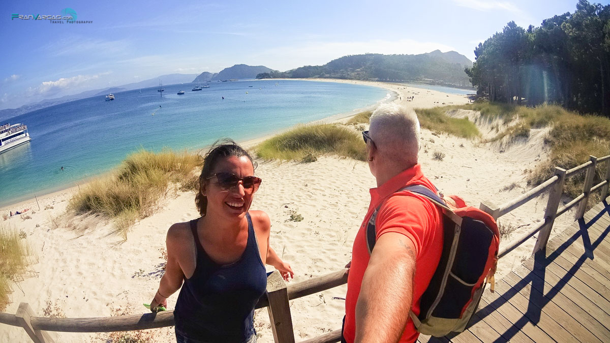 Playa de Rodas desde el camino del muelle