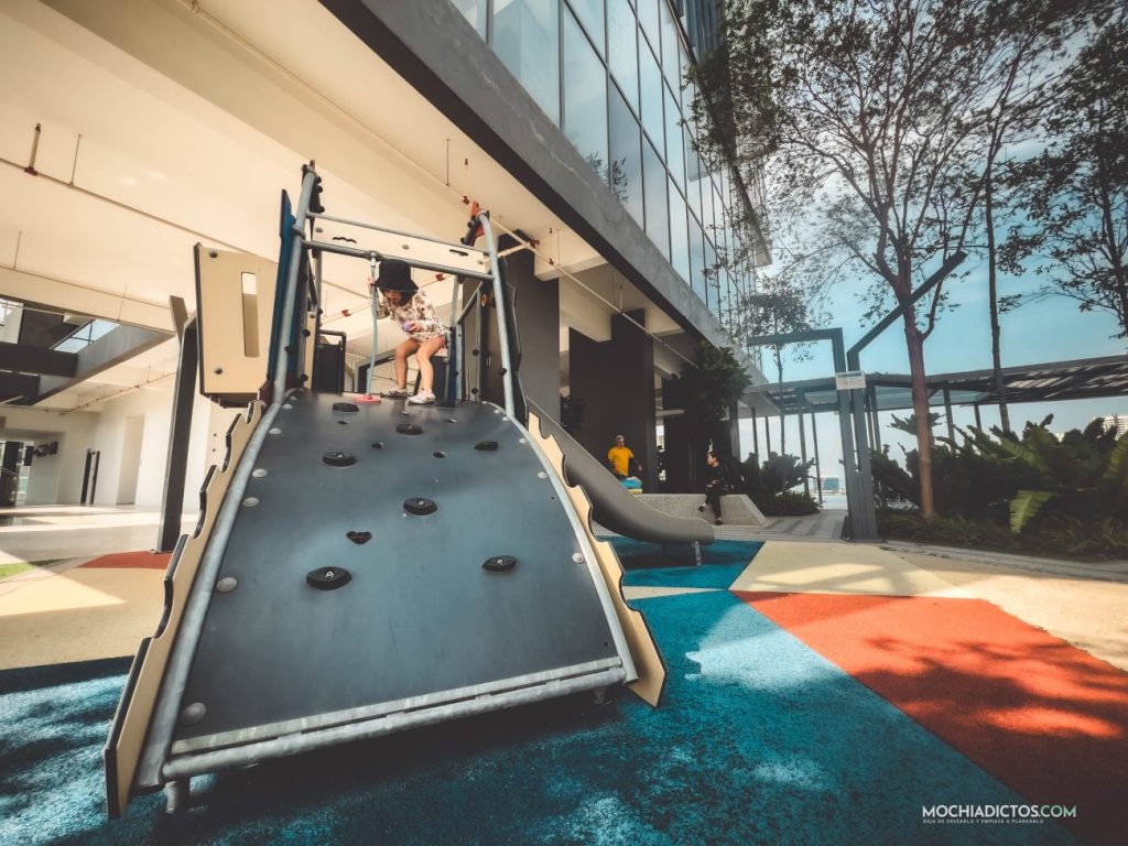 Parque Infantil en zonas comunes Tropicana Penang