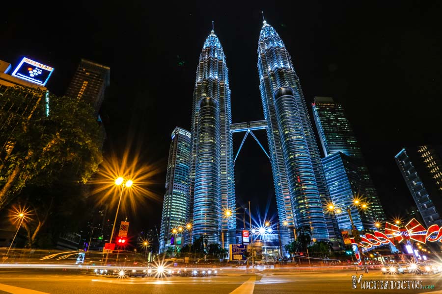 Torres Petronas de noche