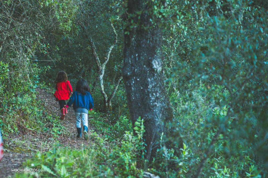 Senderiesmo en Huerta del Rey cordoba con niños pequeños