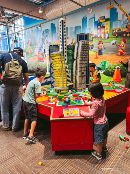 zona de construcción con duplos